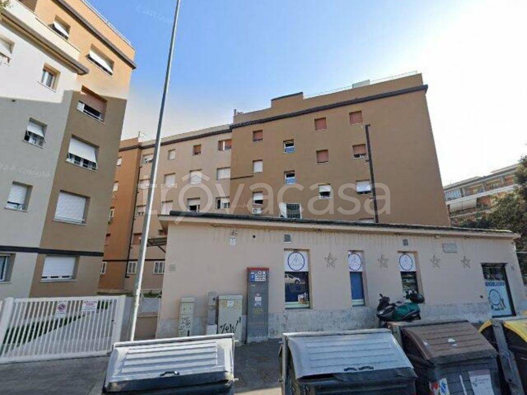 appartamento in vendita a Roma in zona Ostia