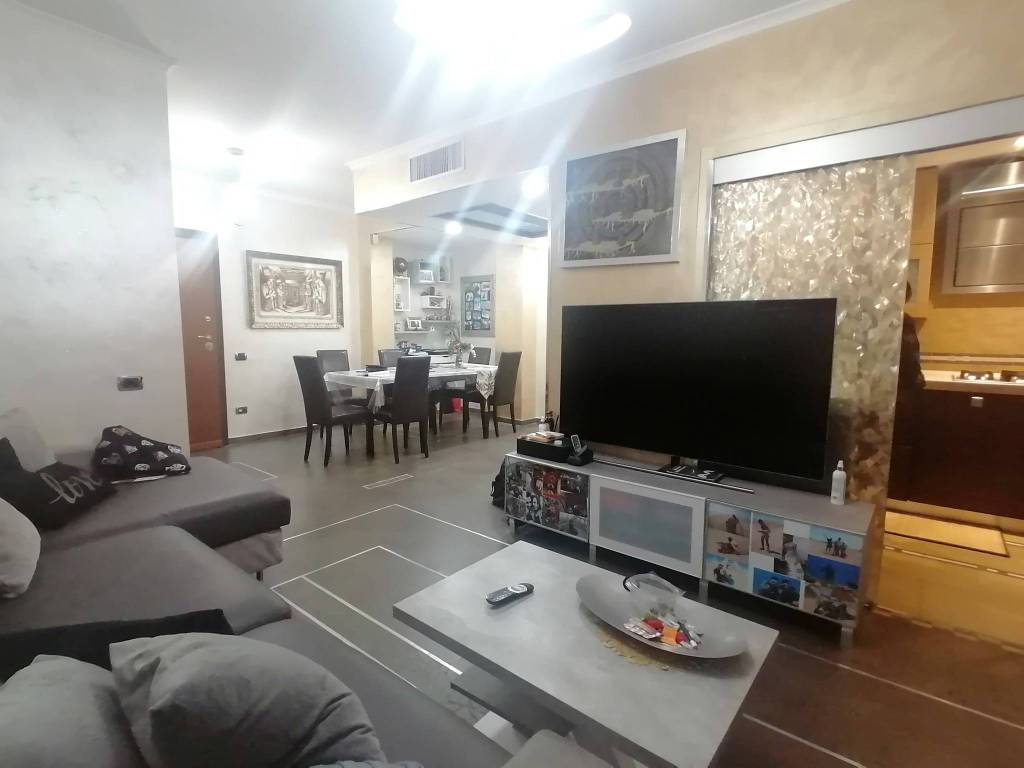 appartamento in vendita a Roma in zona Finocchio