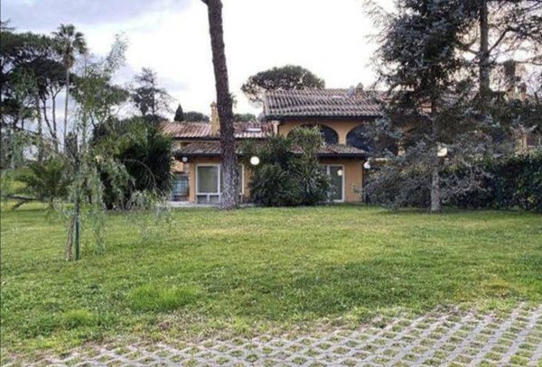 casa indipendente in vendita a Roma in zona Trieste