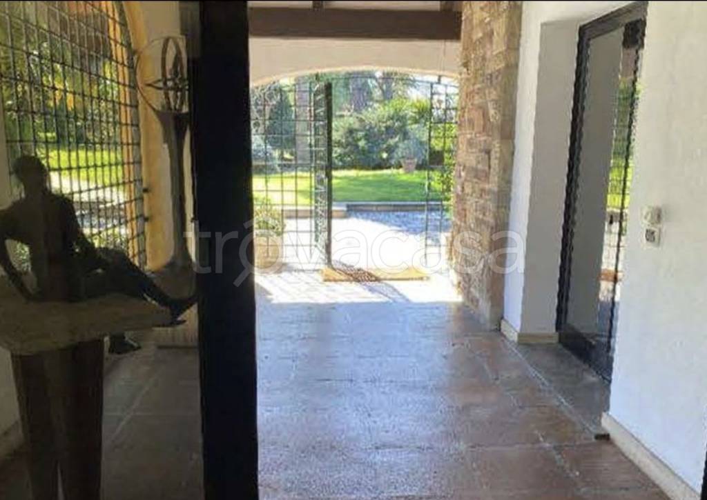casa indipendente in vendita a Roma in zona Torricola