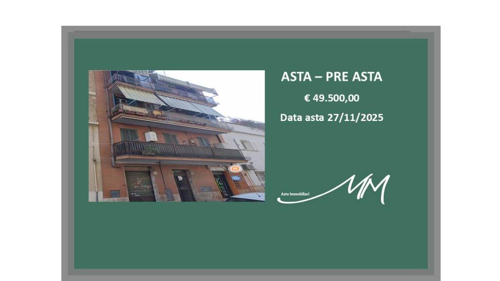 appartamento in vendita a Roma in zona Tuscolano