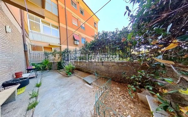 appartamento in vendita a Roma in zona Acilia