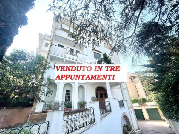 appartamento in vendita a Roma in zona Della Vittoria