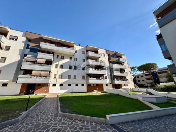 appartamento in vendita a Roma in zona Torrino