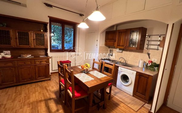 appartamento in vendita a Roma in zona Ostiense