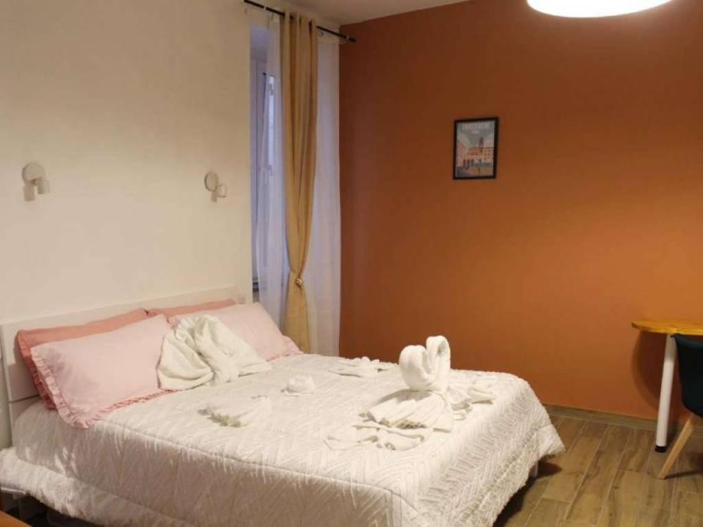 negozio in vendita a Roma in zona Trastevere