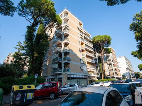 appartamento in vendita a Roma in zona Monte Sacro/Talenti