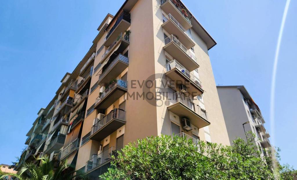 appartamento in vendita a Roma in zona Cinecittà