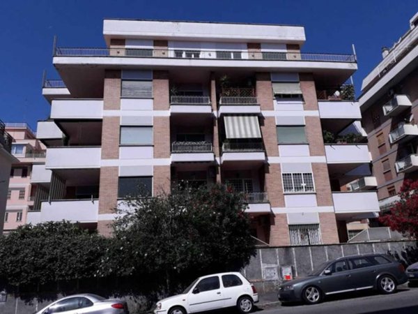 negozio in vendita a Roma