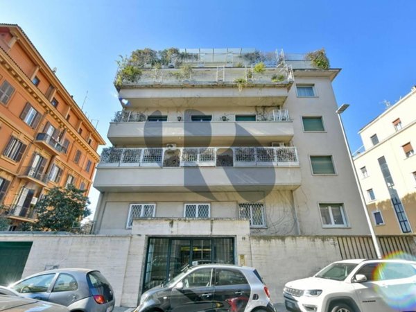 negozio in vendita a Roma
