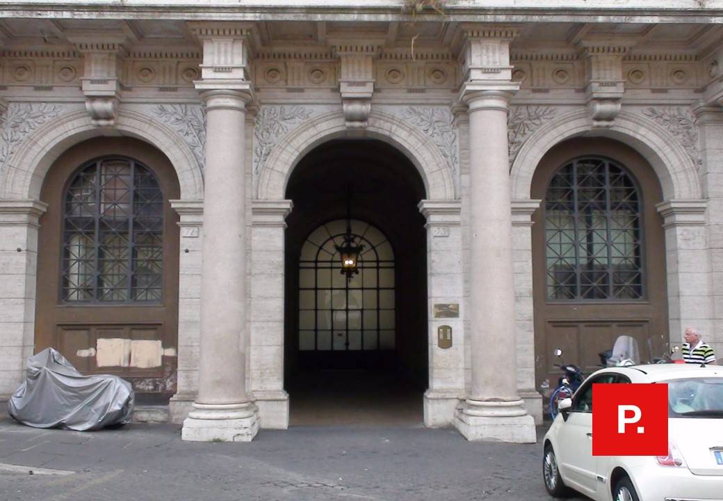 ufficio in vendita a Roma in zona Campo Marzio