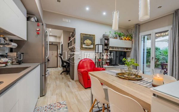 appartamento in vendita a Roma in zona EUR