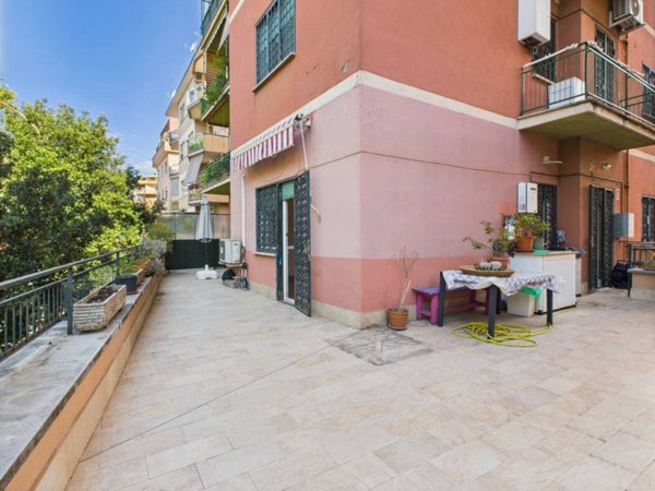 appartamento in vendita a Roma in zona Gianicolense