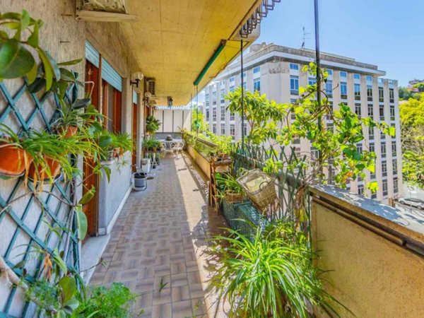 appartamento in vendita a Roma in zona Trastevere