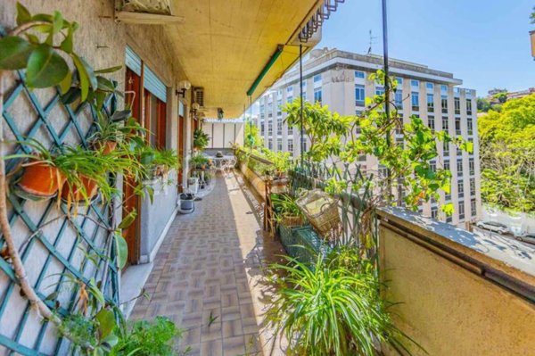 appartamento in vendita a Roma in zona Trastevere