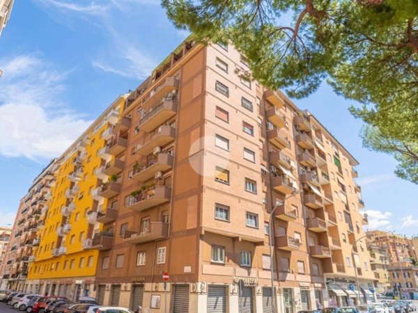appartamento in vendita a Roma in zona Monte Sacro/Talenti