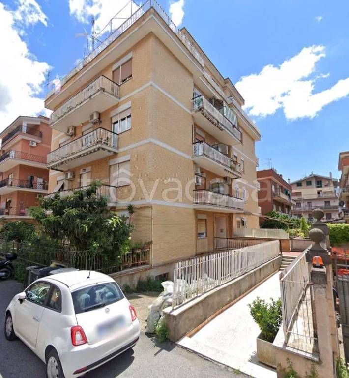 appartamento in vendita a Roma in zona Ottavia