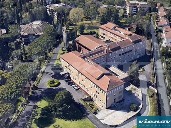 intera palazzina in vendita a Roma in zona Grottarossa