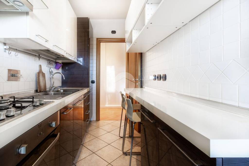 appartamento in vendita a Roma in zona Ostiense