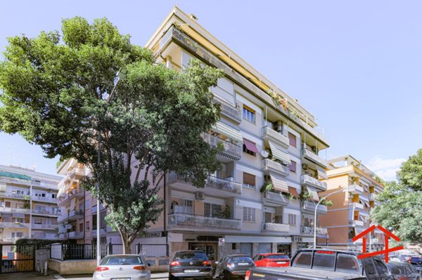 appartamento in vendita a Roma in zona Gianicolense