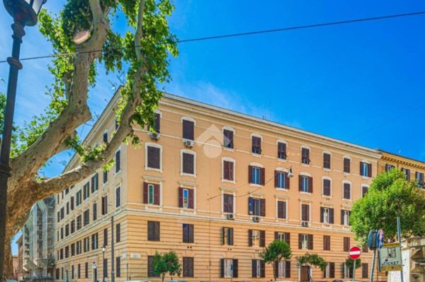 appartamento in vendita a Roma in zona Della Vittoria