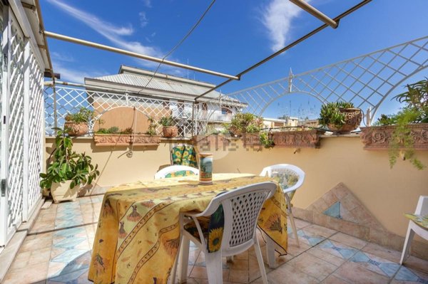 appartamento in vendita a Roma in zona Ostiense