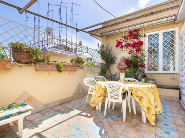 appartamento in vendita a Roma in zona Ostiense