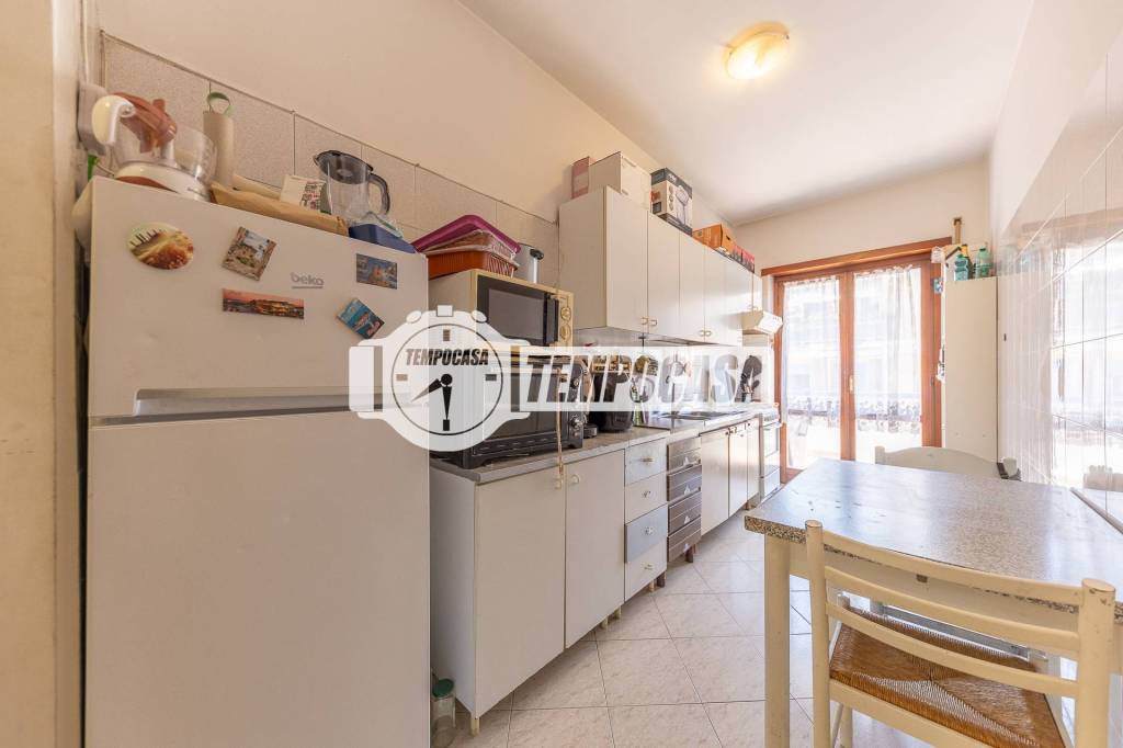 appartamento in vendita a Roma in zona Tuscolano