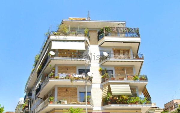 appartamento in vendita a Roma in zona Monte Sacro/Talenti