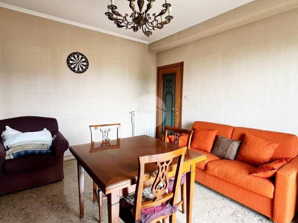 appartamento in vendita a Roma in zona Prenestino-Centocelle