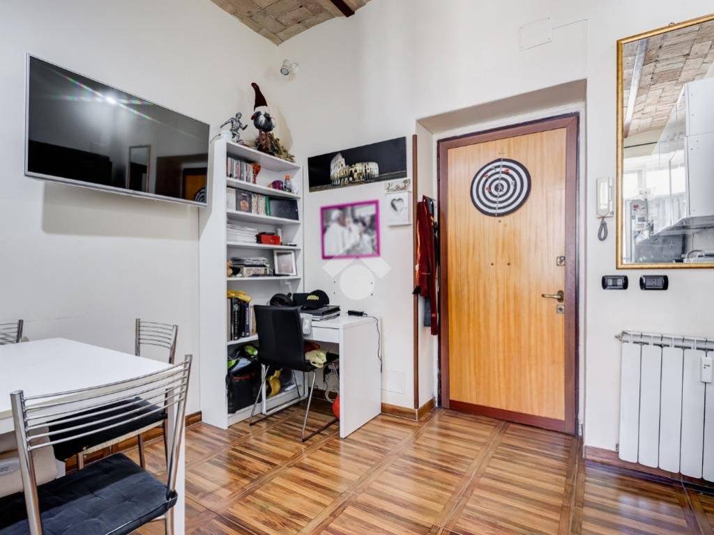 appartamento in vendita a Roma in zona Testaccio