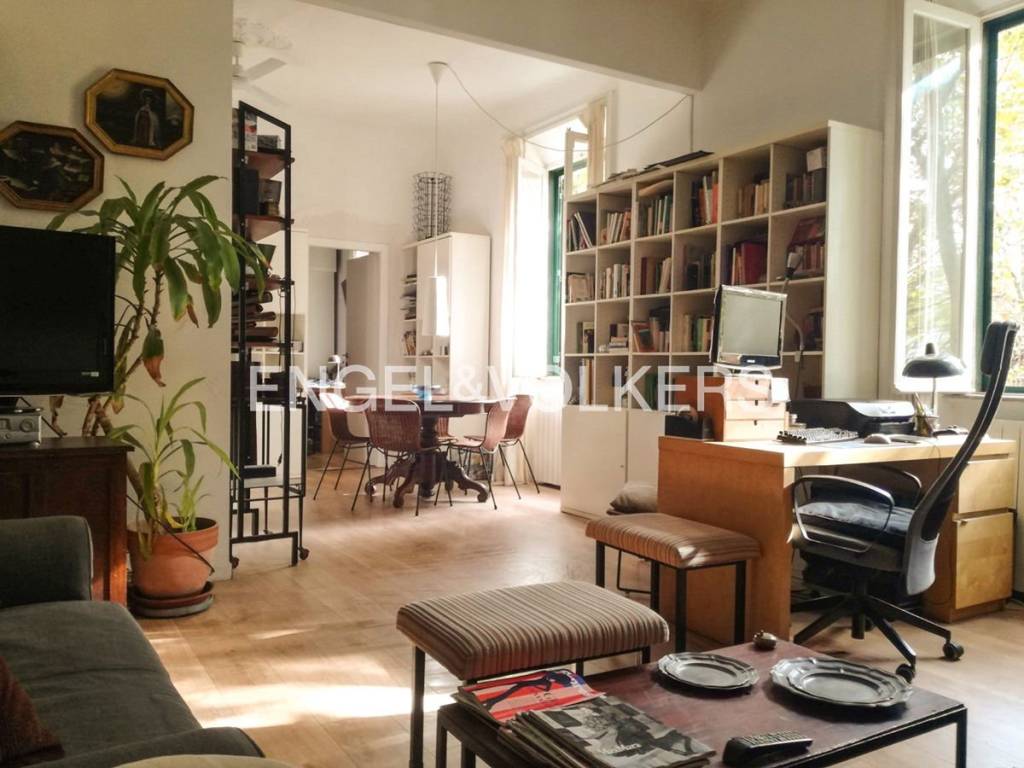 appartamento in vendita a Roma in zona Trastevere