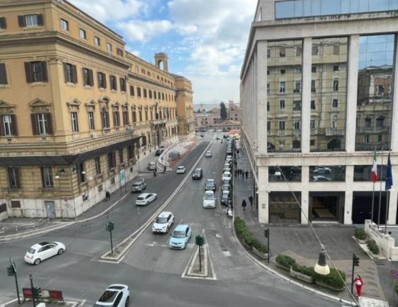 appartamento in vendita a Roma in zona Ludovisi/Sallustiano