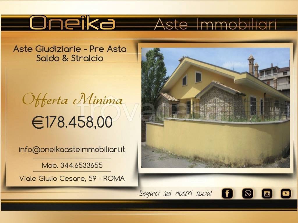 casa indipendente in vendita a Roma in zona Torre Gaia