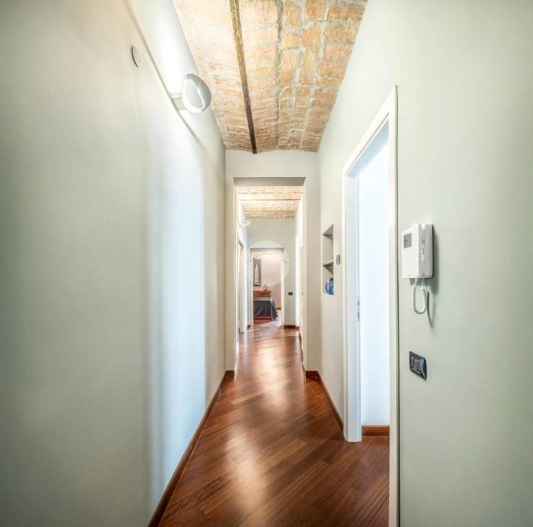 appartamento in vendita a Roma in zona Trastevere