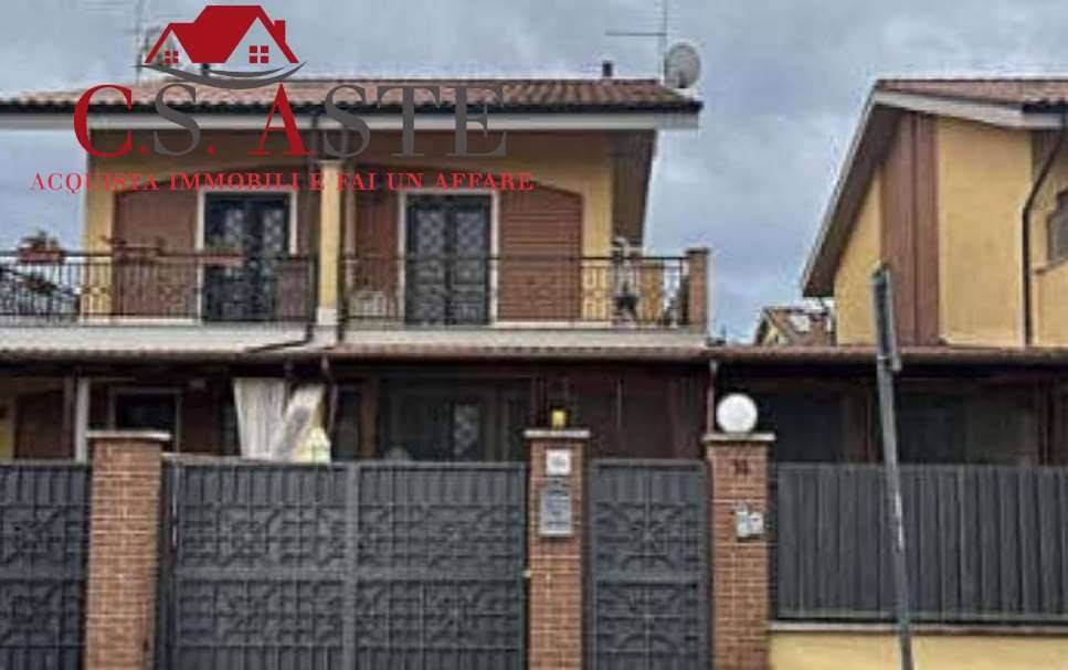 casa indipendente in vendita a Roma in zona Infernetto