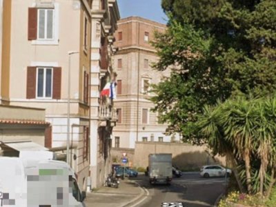 ufficio in vendita a Roma in zona Campo Marzio