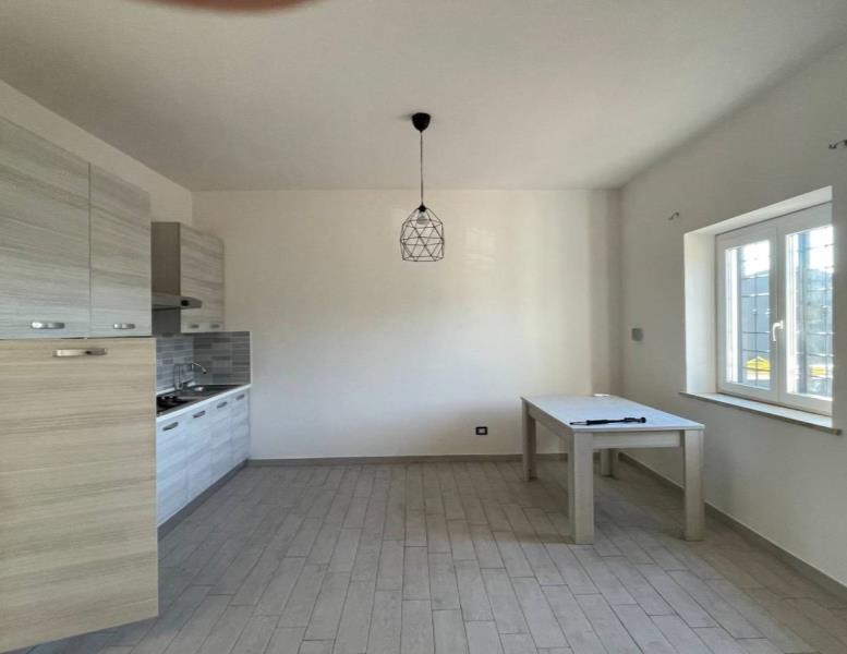 appartamento in vendita a Roma in zona Piana del Sole