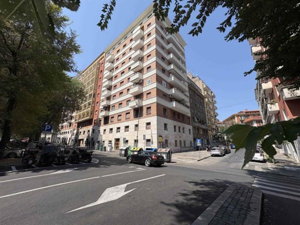 appartamento in vendita a Roma in zona Nomentano