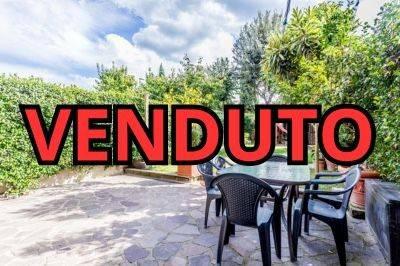 casa indipendente in vendita a Roma
