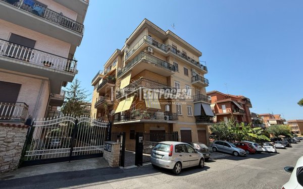 appartamento in vendita a Roma in zona Palmarola