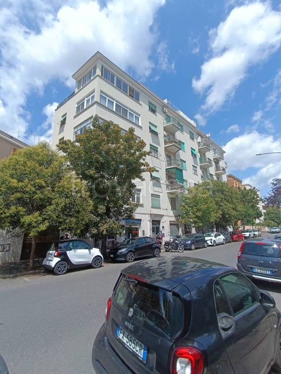 appartamento in vendita a Roma in zona Gianicolense
