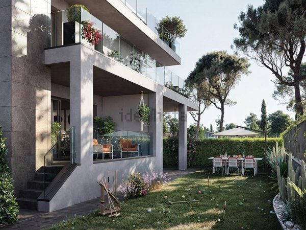 appartamento in vendita a Roma in zona Acilia