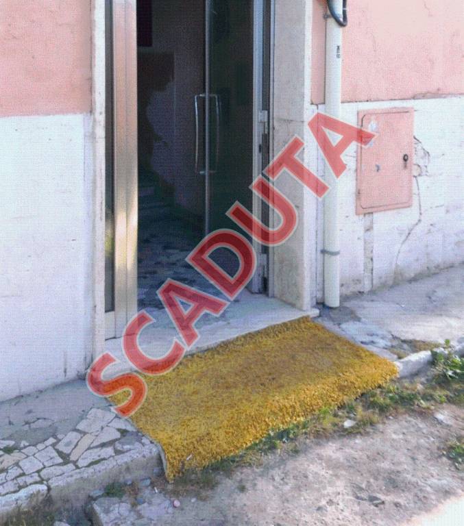 appartamento in vendita a Roma in zona Torre Spaccata