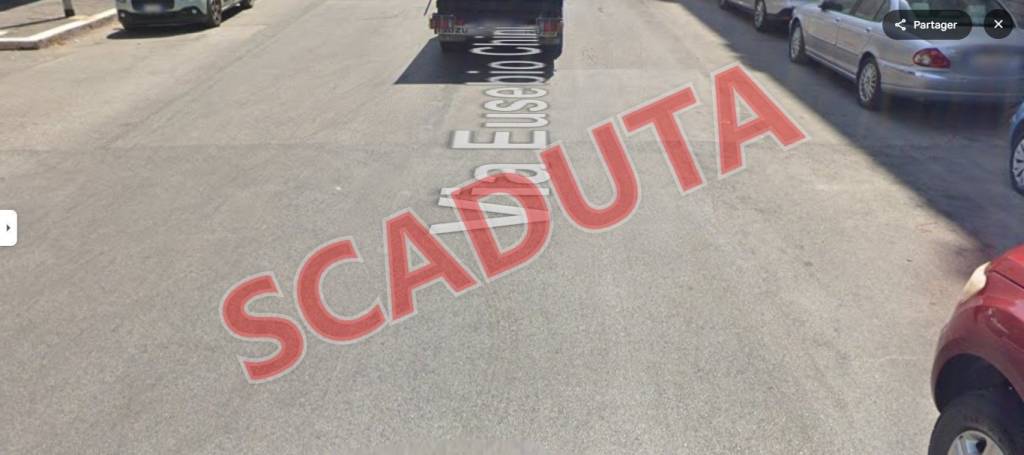 appartamento in vendita a Roma in zona Ardeatino