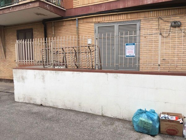 appartamento in vendita a Roma in zona Osteria del Curato