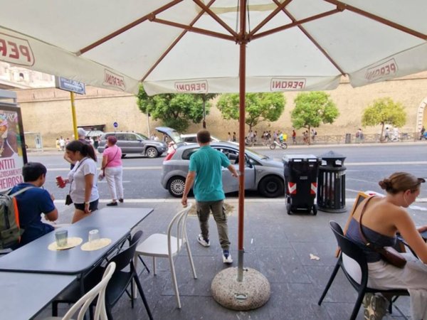 negozio in vendita a Roma in zona Aurelio
