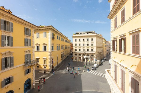 negozio in vendita a Roma in zona Campo Marzio