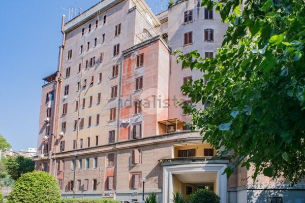 appartamento in vendita a Roma in zona Gianicolense