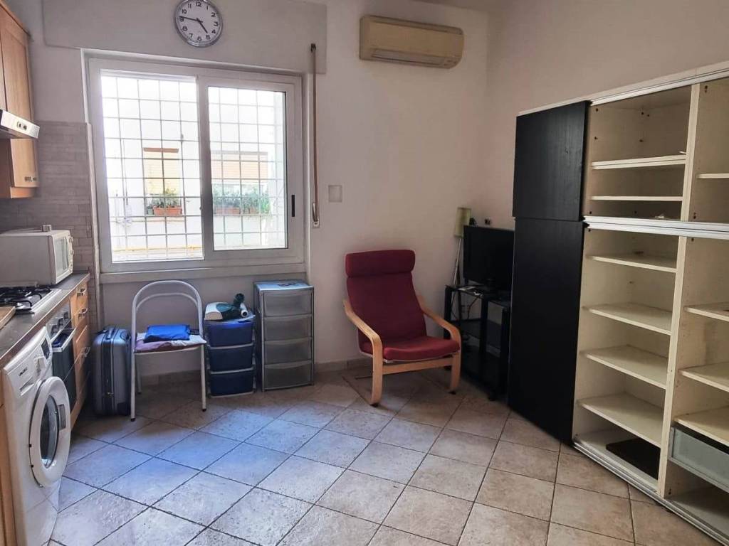 appartamento in vendita a Roma in zona Acilia